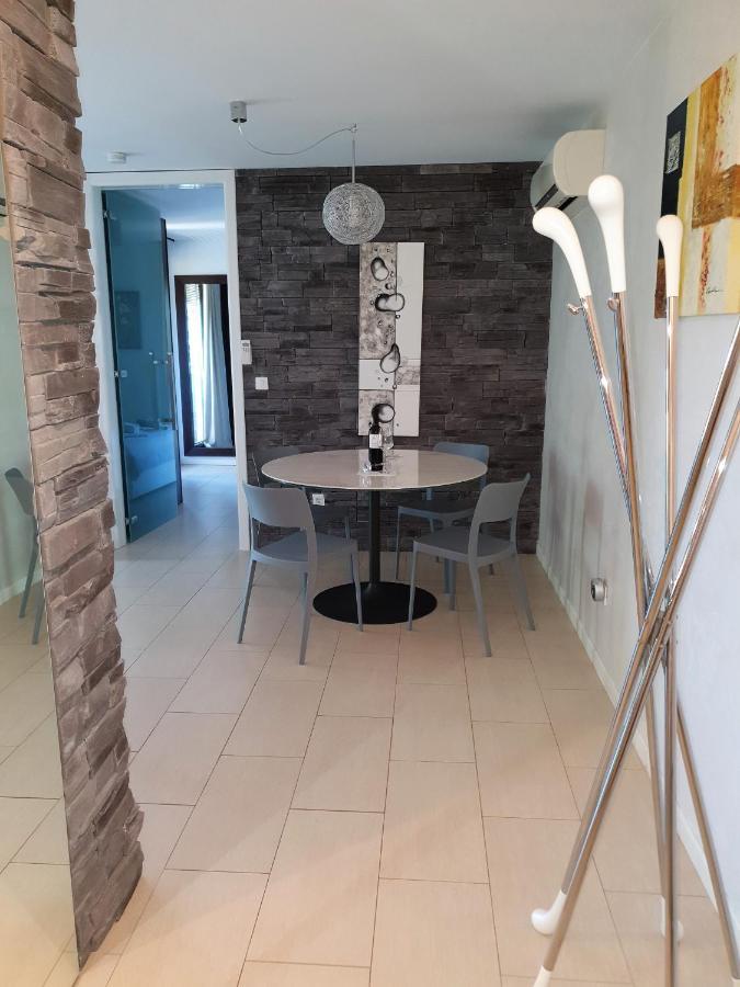 Lucia Exclusive With Parking In The Garage Apartamento Poreč Exterior foto